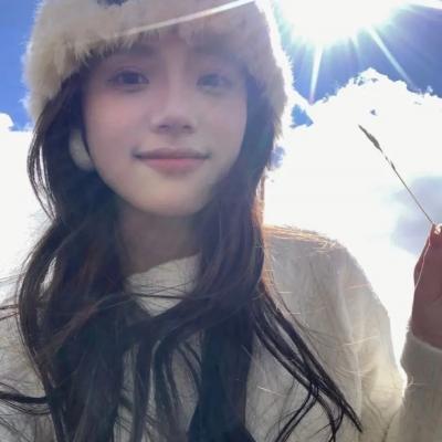 长生面首，女帝跪求我复合